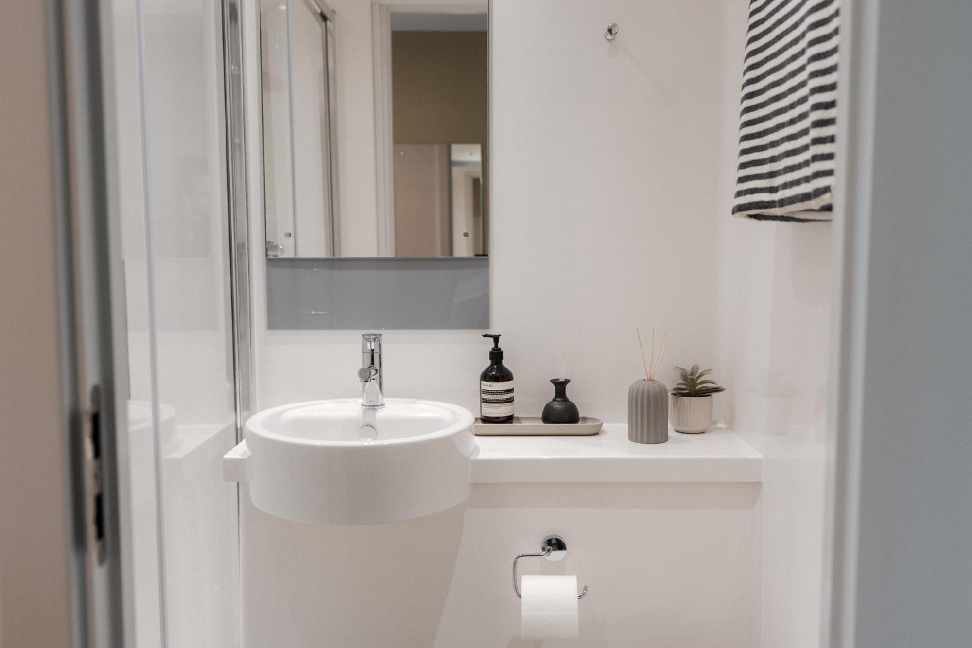 Students Only South London Homes Eksteriør bilde